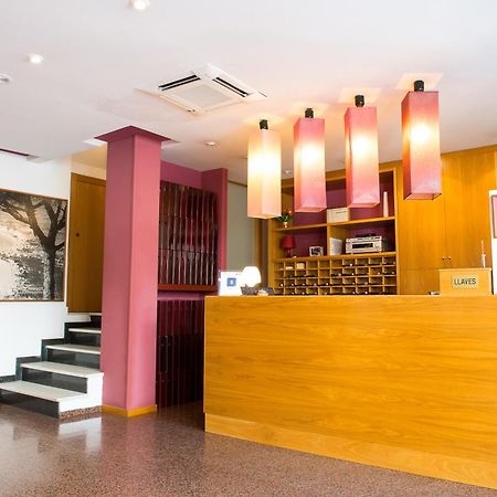 Hotel Celymar Benidorm Bagian luar foto