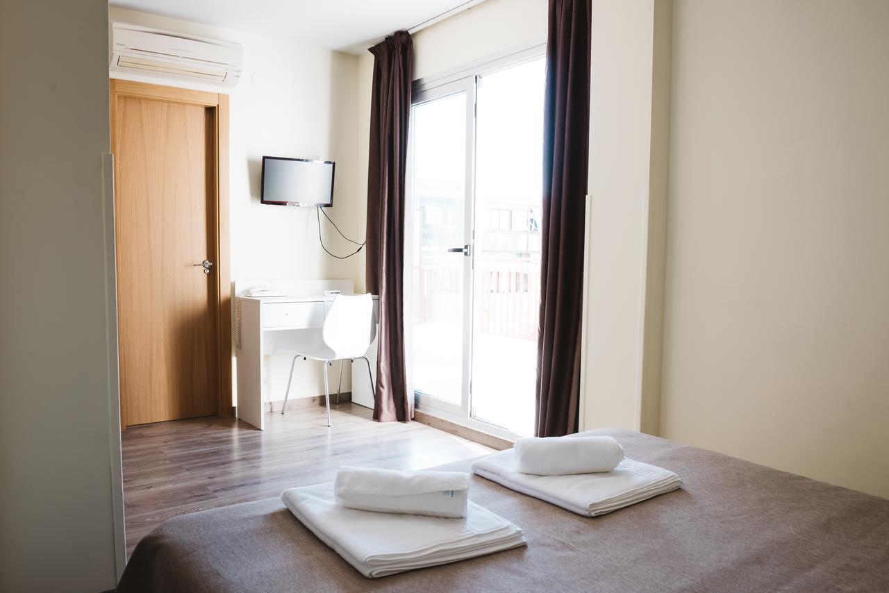 Hotel Celymar Benidorm Bagian luar foto